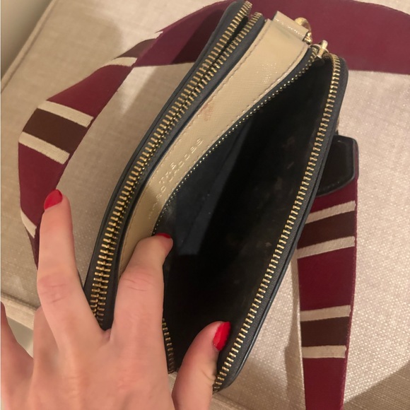 Marc Jacobs Snapshot Pink and Burgundy Crossbody Bag - Picture 6 of 7